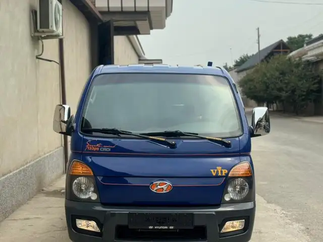Бортовой автомобиль Hyundai Porter, 2015, Худжанд