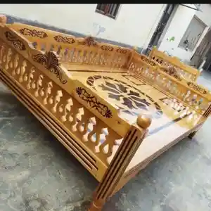 Тапчан, Душанбе