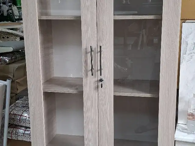 Книжный шкаф, Душанбе