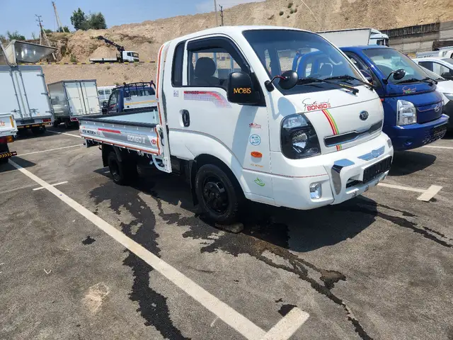 Бортовой автомобиль Kia Bongo, 2014, Худжанд