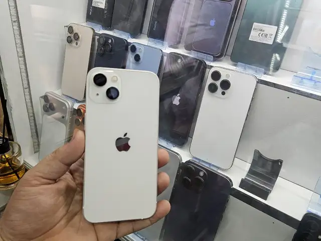 Apple iPhone 13, 256 gb, Starlight, Бохтар (Курғон-Теппа)