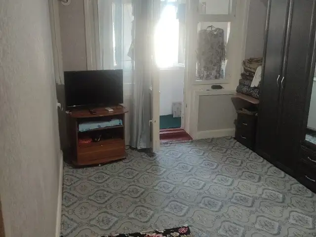 1-комн. квартира, 5 этаж, 35 м², 12 мкр, Хуҷанд