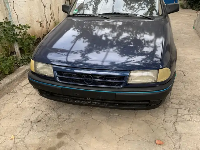 Opel Astra F