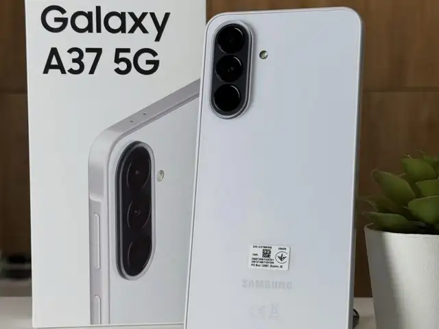 Samsung Galaxy A37 5G 8/128Gb white, Душанбе