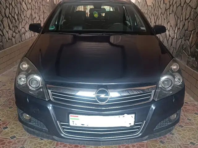 Opel Astra H