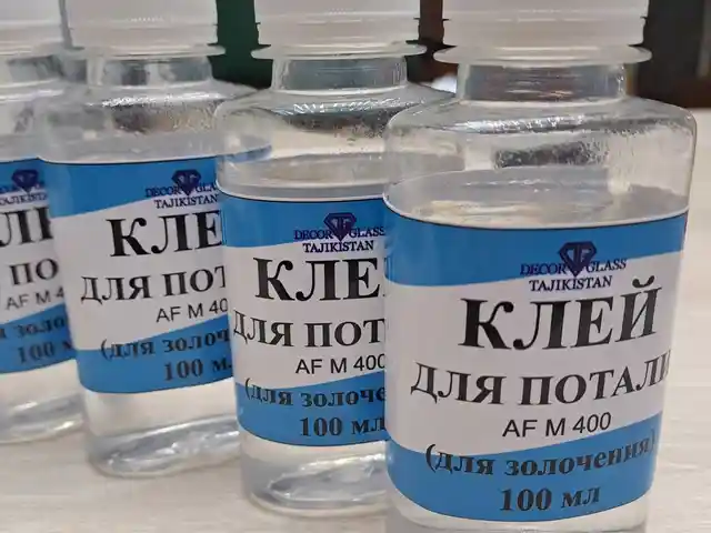 Клей для золотой потали, Душанбе