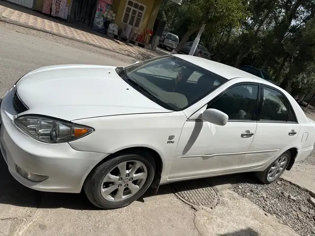 Toyota Camry, 2004, Бохтар (Курган-Тюбе) - 2