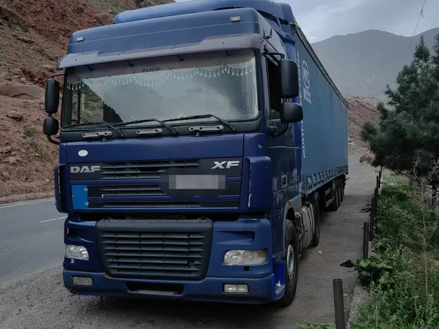 Седельный тягач Daf XF95, 2006, Душанбе