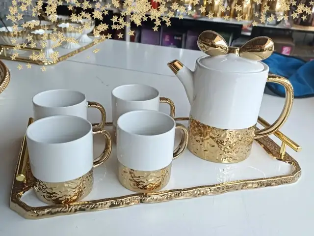 Комплект чайника с чашками, Душанбе