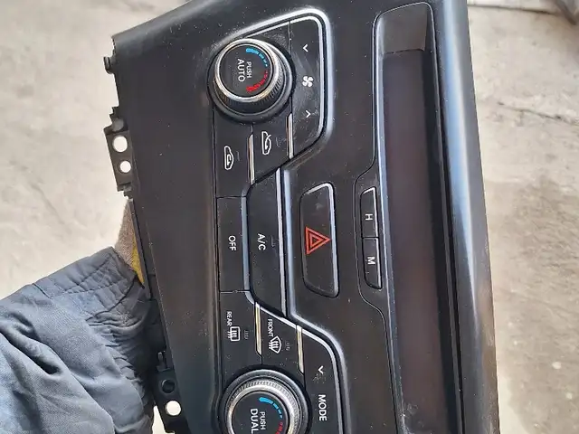 Климат Контроля Kia, Худжанд