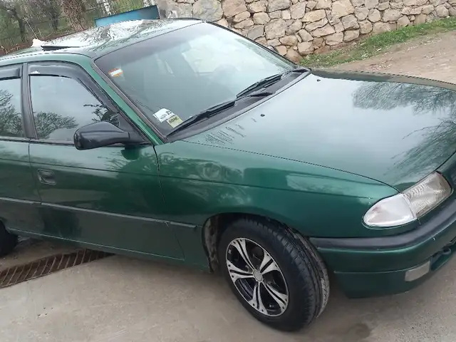 Opel Astra F