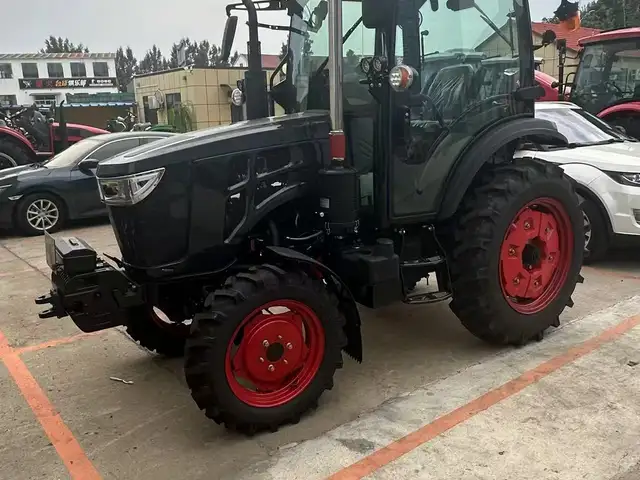 Трактор 804, Душанбе