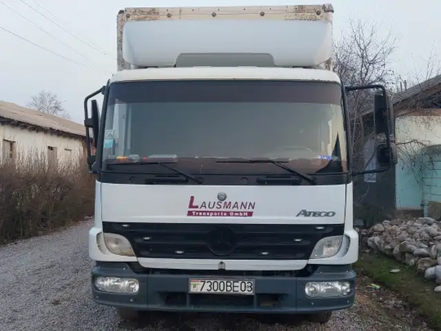 Бортовой грузовик Mercedes Benz 815, 2006, Бохтар (Курган-Тюбе)