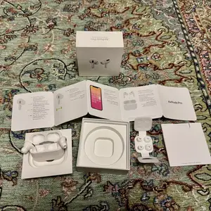 Беспроводные наушники Apple AirPods Pro, Душанбе