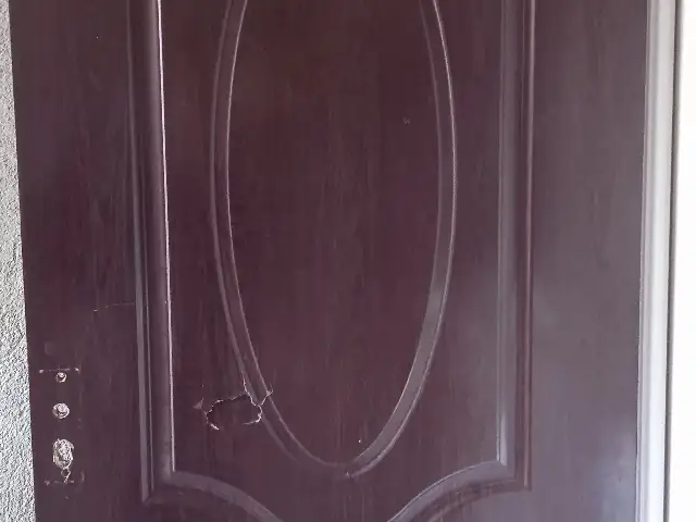 Дверь, Душанбе