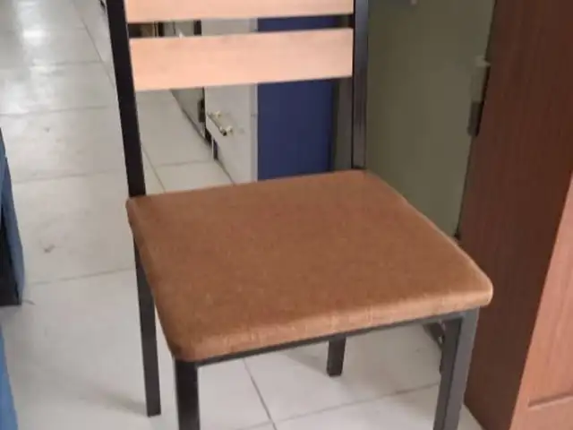 Стул, Душанбе
