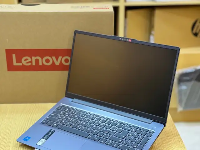 Ноутбук Lenovo idaPad Slim 3 i3-N305 4GB 256GB SSD, Душанбе