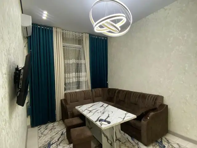 2-комн. квартира, 6 этаж, 65 м², 19мкр, Хуҷанд