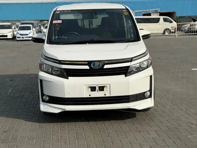 Toyota Voxy, 2014, Душанбе