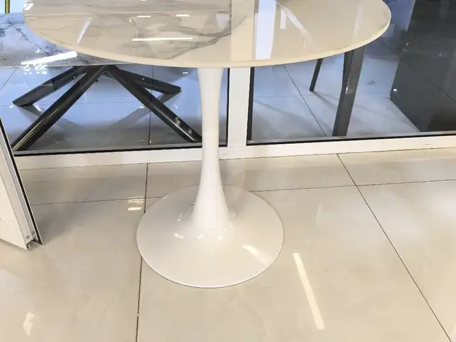 Стол, Душанбе