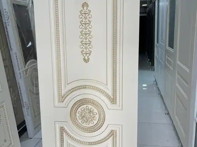 Дверь, Душанбе