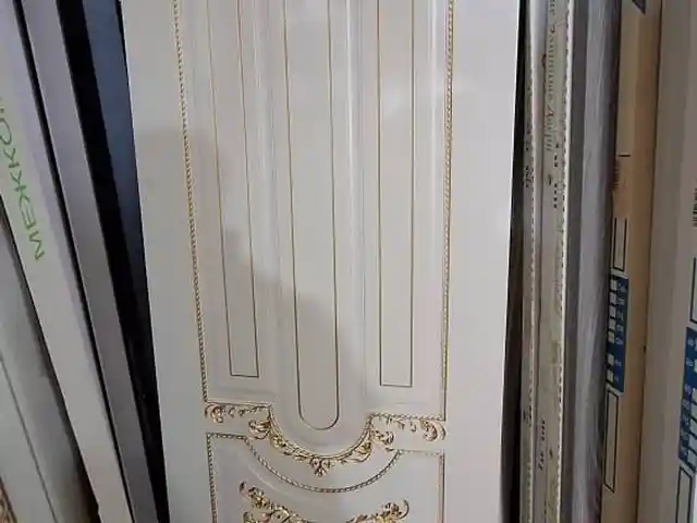 Дверь, Душанбе