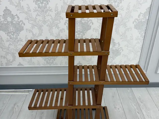 Подставка для цветов, Хуҷанд
