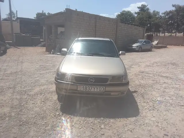 Opel Astra F