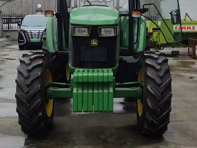 Трактор John Deere 5E-1004,2020, Душанбе