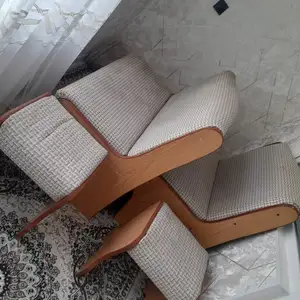 Стулья, Душанбе