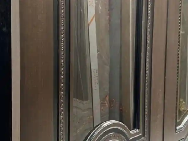 Дверь Шпон, Душанбе