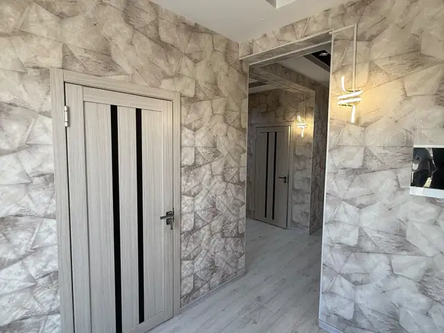 4-комн. квартира, 10 этаж, 116 м², Яван, Ёвон