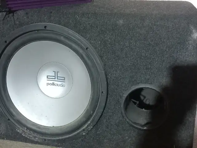 Сабвуфер с усилителем Pioneer, Вахдат