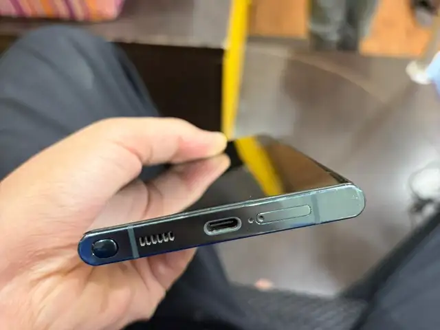 Samsung Galaxy S22 ultra, Хуҷанд