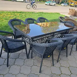 Комплект стульев, Душанбе