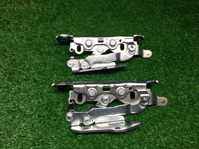 Петля капота Mercedes w212 w204, Худжанд