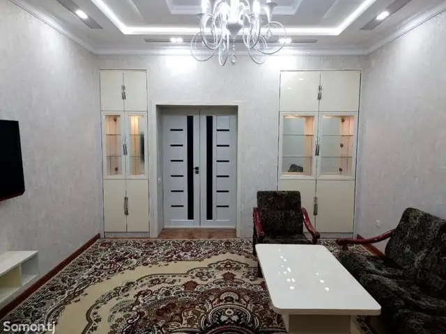3-комн. квартира, 3 этаж, 100м², Кооператор, Универмаг, Хуҷанд