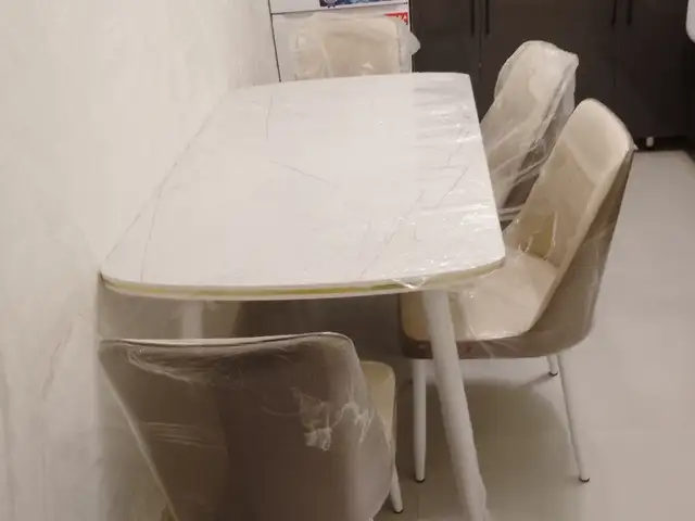Стол и стулья, Душанбе