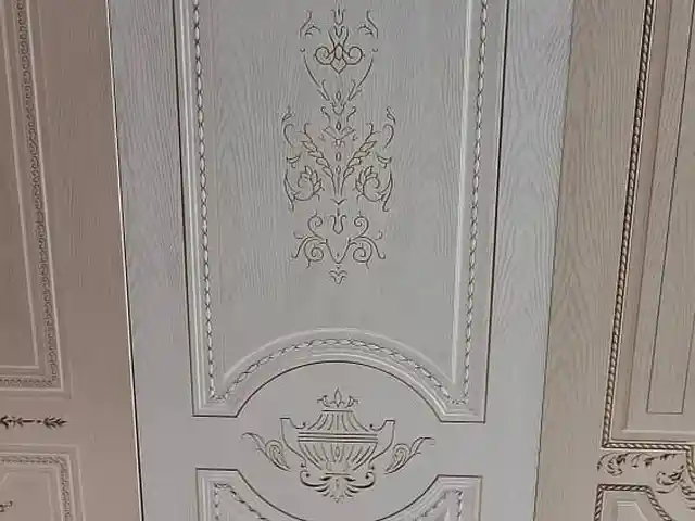 Дверь, Душанбе