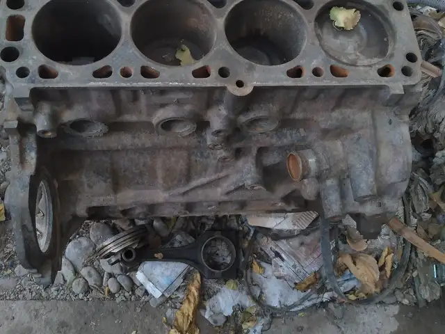 Блоки опель, 1.8, Худжанд