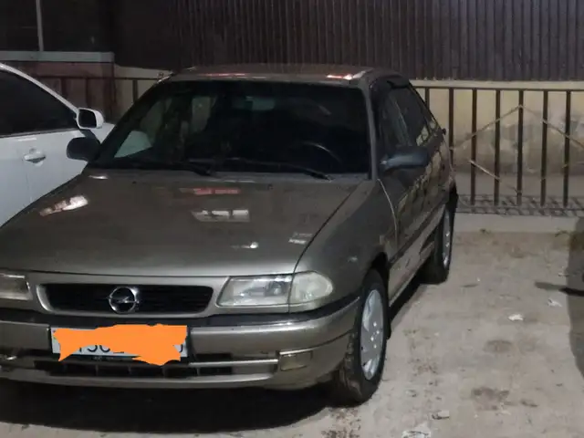 Opel Astra F