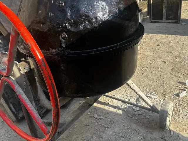 Бетономешалка, Худжанд