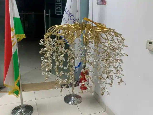 Люстра, Душанбе
