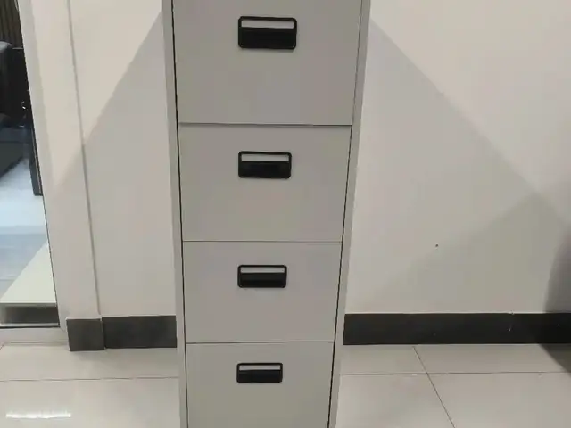 Шкаф Файл, Душанбе
