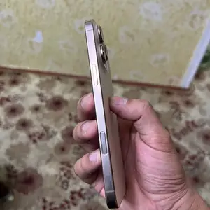 Apple iPhone 16 Pro Max, 256 gb, Natural Titanium, Худжанд