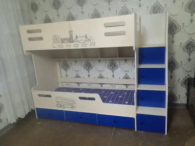Двухъярусная кровать, Душанбе