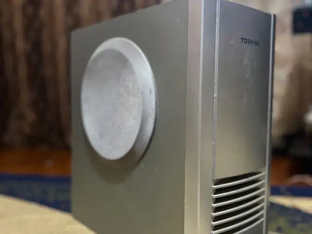 Сабвуфер Toshiba, Худжанд