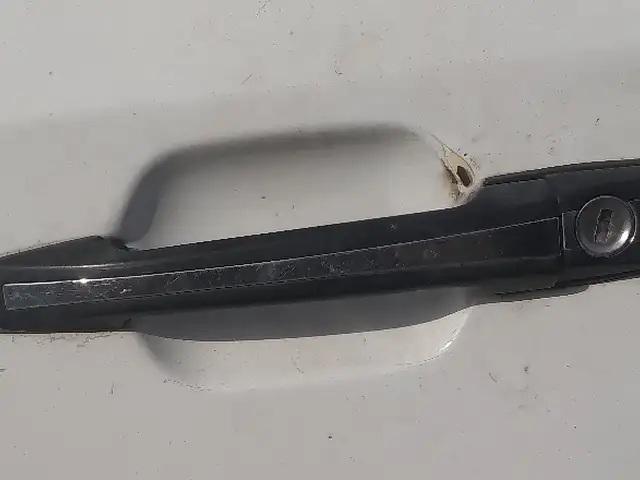 Ручка двери от Mercedes-Benz W124, Хуҷанд