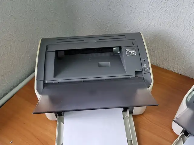 Принтер Canon lbp 3000 1v1 laserniy, Худжанд
