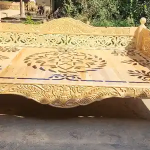 Тапчан, Душанбе